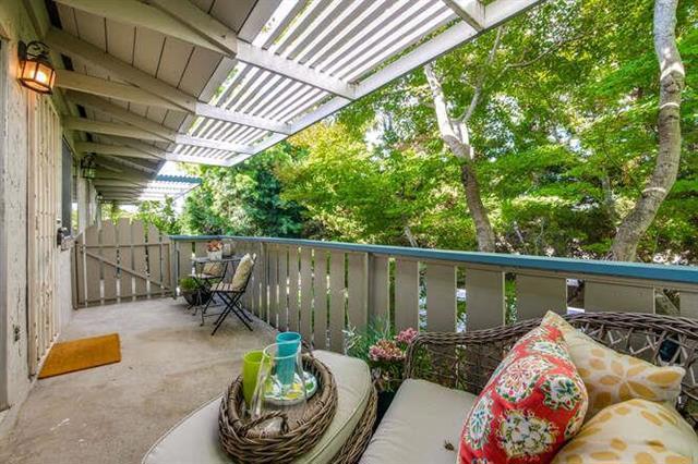 Image 22 of 28 For 597 Valley Forge Way 4