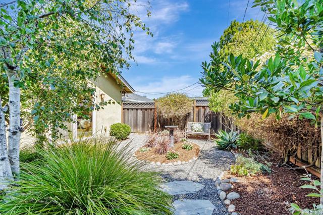 2500 Lost Oaks Drive, San Jose CA: https://media.crmls.org/mediaz/3a30fec2-3db0-46c0-8fb0-a22cf675291f.jpg