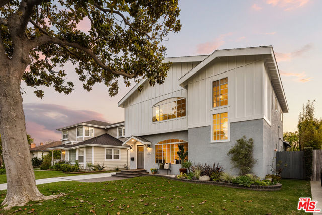 7737 Denrock Avenue, Los Angeles CA: https://media.crmls.org/mediaz/3a322278-5a8e-4934-9682-342c2ca1de4c.jpg