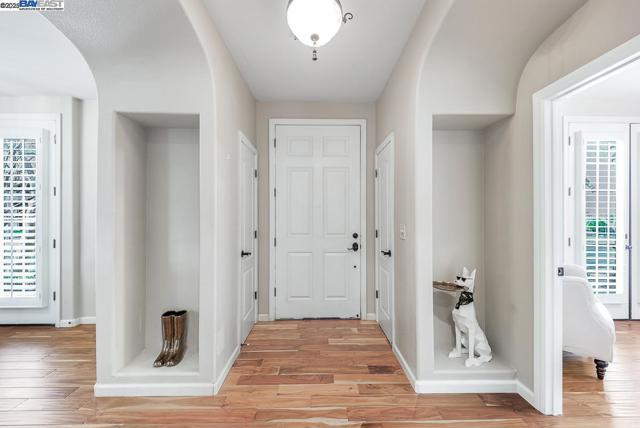 2744 Redbridge Rd, Tracy CA: https://media.crmls.org/mediaz/3a3373e1-08b5-48ac-ab7b-f85de4b3850b.jpg