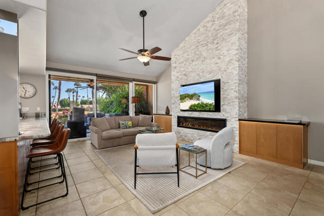 272 Tolosa Circle, Palm Desert, CA 92260