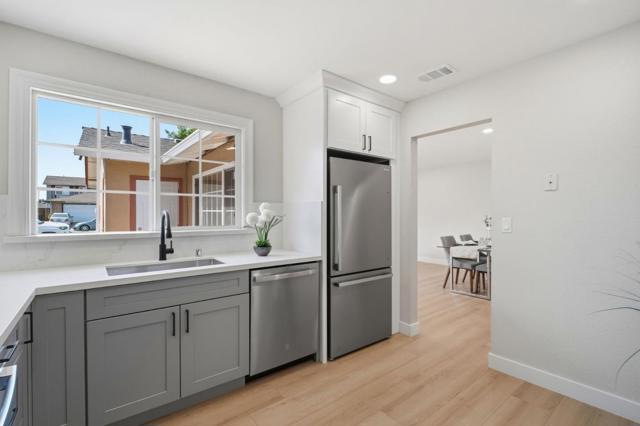 3719 Horner Street, Union City CA: https://media.crmls.org/mediaz/3a346ae1-d78f-47c6-91ec-dcde76b5066b.jpg