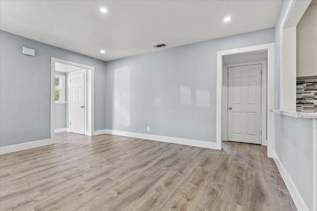 3803 22nd Avenue, Sacramento CA: https://media.crmls.org/mediaz/3a34e258-eee9-48a3-9d45-048f1ec20a08.jpg