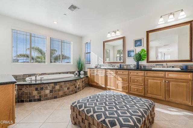 Detail Gallery Image 49 of 58 For 4126 Harbour Island Ln, Oxnard,  CA 93035 - 4 Beds | 3/1 Baths