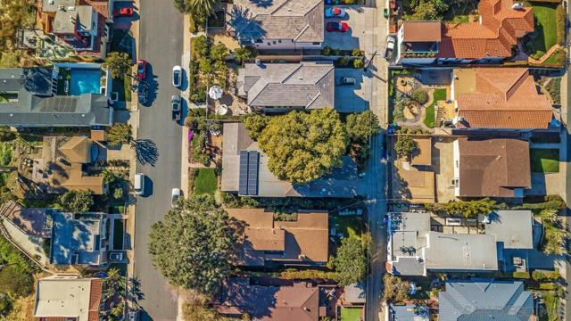 3320 Hill St, San Diego, California 92106, 3 Bedrooms Bedrooms, ,2 BathroomsBathrooms,Single Family Residence,For Sale,Hill St,240023028SD