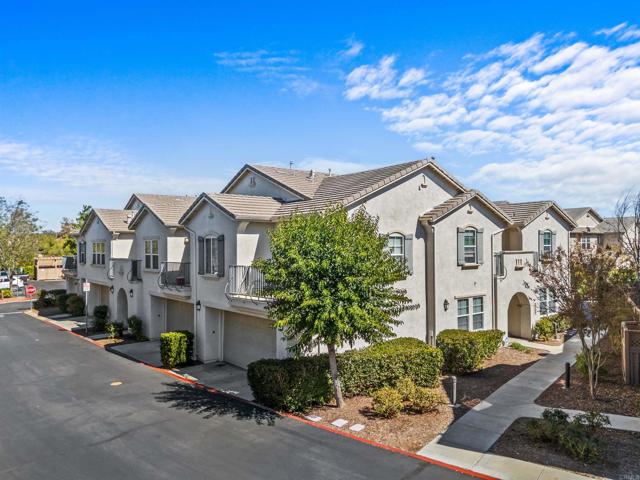 Detail Gallery Image 2 of 19 For 36320 Grazia Way, Winchester,  CA 92596 - 3 Beds | 2/1 Baths