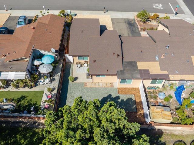 4617 Westridge Dr, Oceanside CA: https://media.crmls.org/mediaz/3a383f77-4c69-47ed-a104-f0cd68462af2.jpg