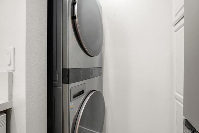 Detail Gallery Image 6 of 33 For 6725 Mission Gorge Rd 202b,  San Diego,  CA 92120 - 1 Beds | 1 Baths