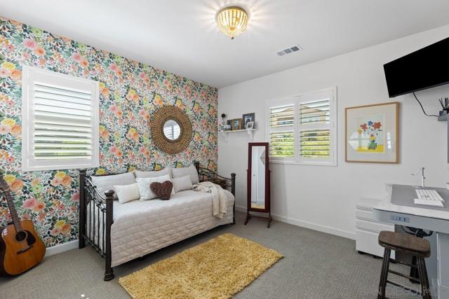 1217 Stockton Pl, Escondido CA: https://media.crmls.org/mediaz/3a389968-de11-47b8-be72-754054a90e13.jpg