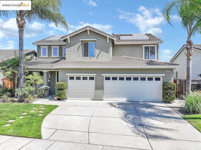 4746 Mammouth Lane, Oakley CA: https://media.crmls.org/mediaz/3a38ee87-ac04-484f-9998-e923290e1477.jpg
