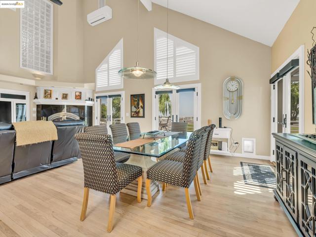 17035 TERMINOUS RD, Isleton CA: https://media.crmls.org/mediaz/3a3cf169-60af-46e8-81c5-2a536d955952.jpg
