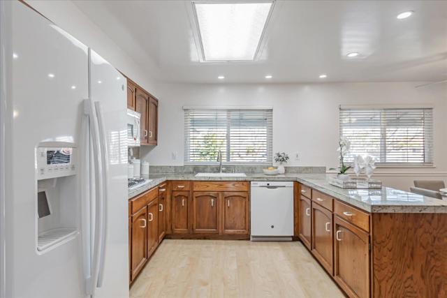 2357 Walden Square, San Jose CA: https://media.crmls.org/mediaz/3a3e301a-c2b4-4646-ba39-69bdb5b97016.jpg
