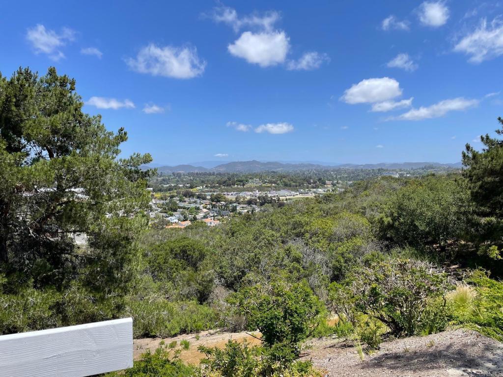 3757 Scenic Way