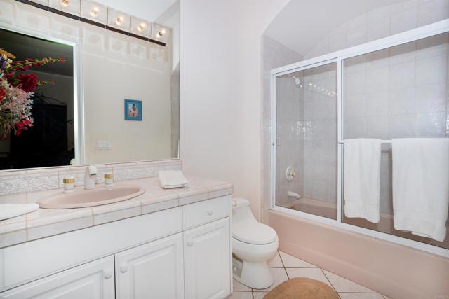 13645 Paseo De La Huerta, Poway CA: https://media.crmls.org/mediaz/3a3ee60a-943c-4c4e-bc4d-3a7d4148b59d.jpg