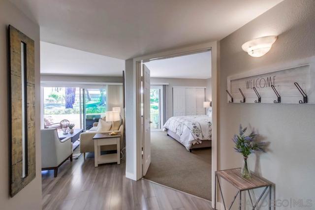 17637 Pomerado Rd, San Diego CA: https://media.crmls.org/mediaz/3a3fe163-fb8f-4285-8073-23918a244840.jpg