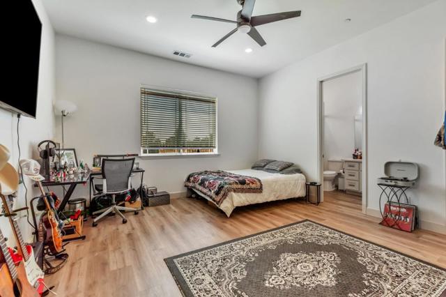 10055 Foothill Avenue, Gilroy CA: https://media.crmls.org/mediaz/3a40eea4-57bb-4f41-be67-57e873b9cd62.jpg