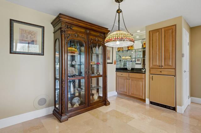 910 Island Drive #206, Rancho Mirage, CA 92270