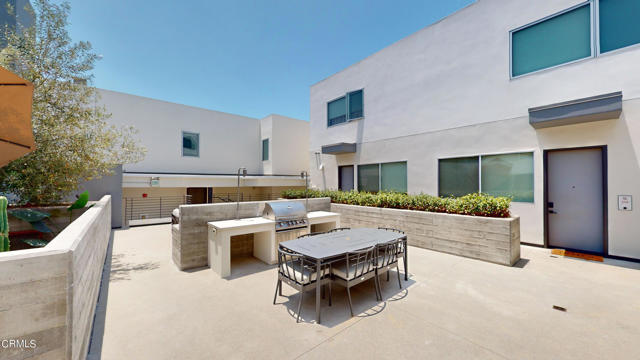 Detail Gallery Image 22 of 24 For 957 Figueroa Ter #308,  Los Angeles,  CA 90012 - 2 Beds | 2/1 Baths