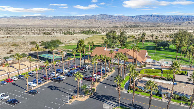 74554 Stage Line Drive, Thousand Palms CA: https://media.crmls.org/mediaz/3a41d058-d576-40b6-ab85-58d13270e08f.jpg