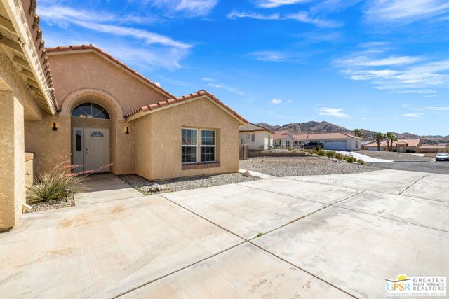 57293 Titian Court, Yucca Valley, California 92284, 4 Bedrooms Bedrooms, ,2 BathroomsBathrooms,Single Family Residence,For Sale,Titian,24401039