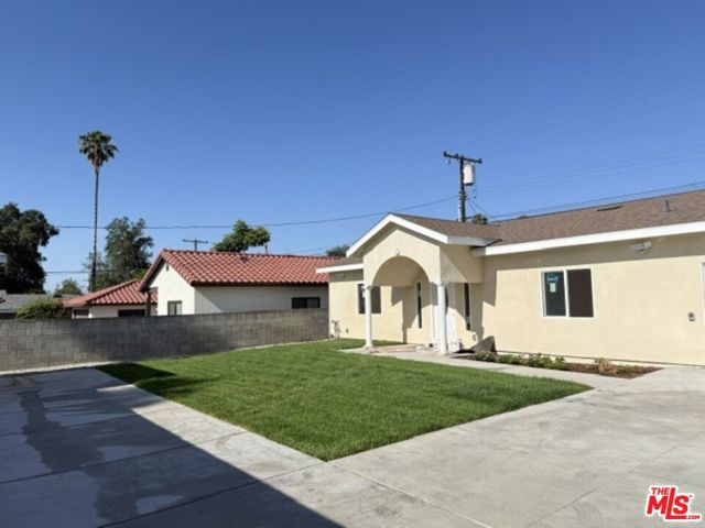 1221 N Azusa Avenue, Azusa CA: https://media.crmls.org/mediaz/3a45792e-74e2-407d-9a93-6d5d4d041d8d.jpg