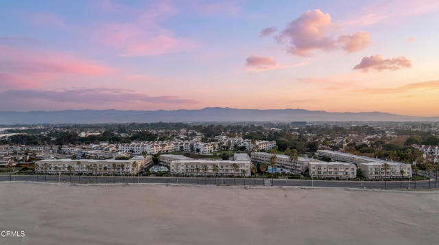 275 E Surfside Drive, Port Hueneme CA: https://media.crmls.org/mediaz/3a45b273-1599-41e1-8e44-c04bbd4e741a.jpg