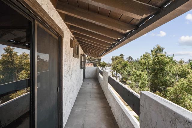 4373 35th St, San Diego CA: https://media.crmls.org/mediaz/3a467e3a-8351-4e39-81be-59cfc03c2f64.jpg