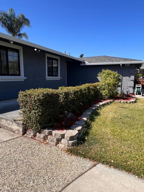 2488 Shilshone Circle, San Jose CA: https://media.crmls.org/mediaz/3a46b4ad-8daa-4500-a60f-602bd0a536dc.jpg