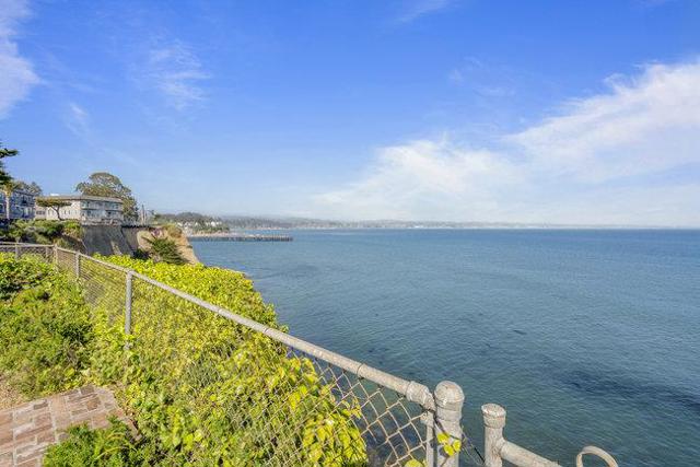 4750 Opal Cliff Drive, Santa Cruz CA: https://media.crmls.org/mediaz/3a47876a-7cfa-4a44-8110-085ac3fb7bec.jpg
