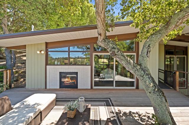 1220 Chula Vista Drive, Belmont CA: https://media.crmls.org/mediaz/3a49a72a-a14c-4263-a81d-eb6647a76d4c.jpg