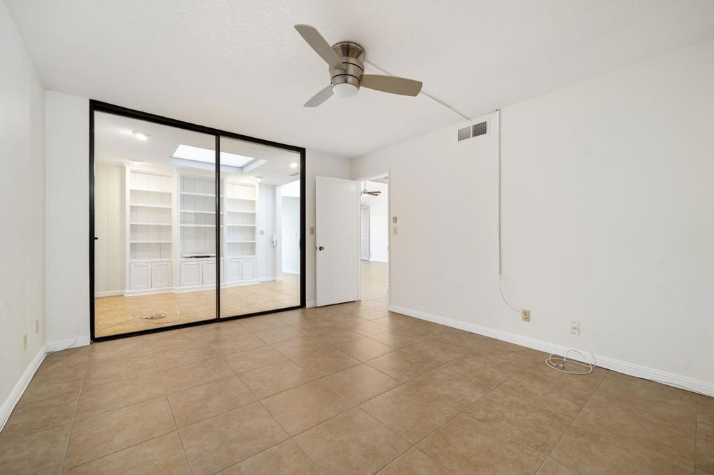 MLS #219139618DA image #23