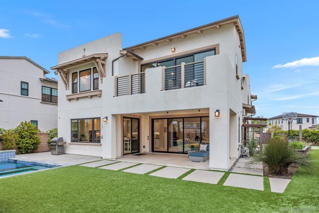 6190 Sagebrush Bend Way, San Diego CA: https://media.crmls.org/mediaz/3a49bb26-1b0b-43f5-8561-598d62de56d9.jpg