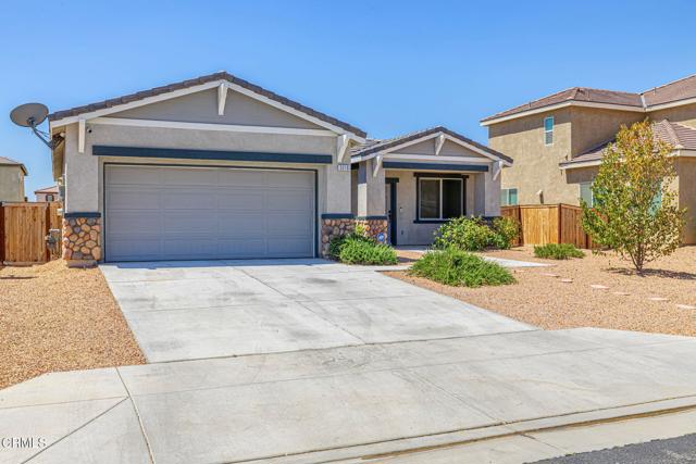 3016 Via Bella Rosa Avenue, Rosamond CA: https://media.crmls.org/mediaz/3a4a8e51-fc7e-4816-ac92-3c4b0e915a95.jpg
