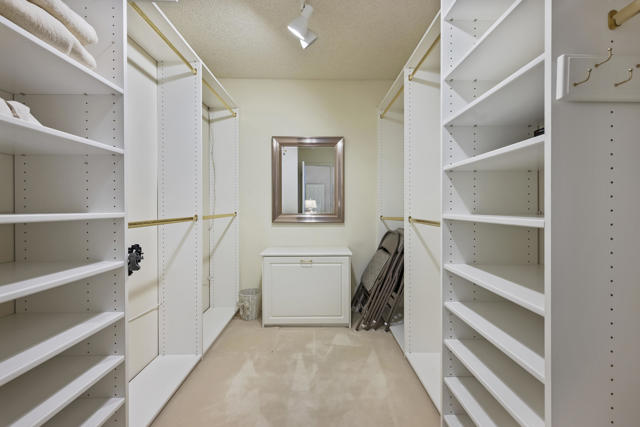 213 Calle Del Verano, Palm Desert, CA 92260