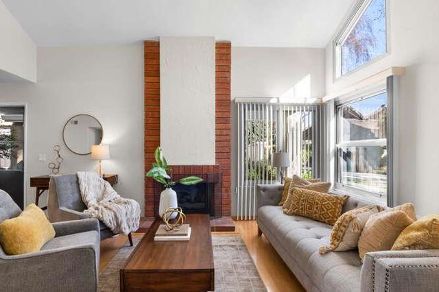 2272 Creek Bed Court, Santa Clara CA: https://media.crmls.org/mediaz/3a4c0268-9356-42e3-bb3f-e46597aa2214.jpg