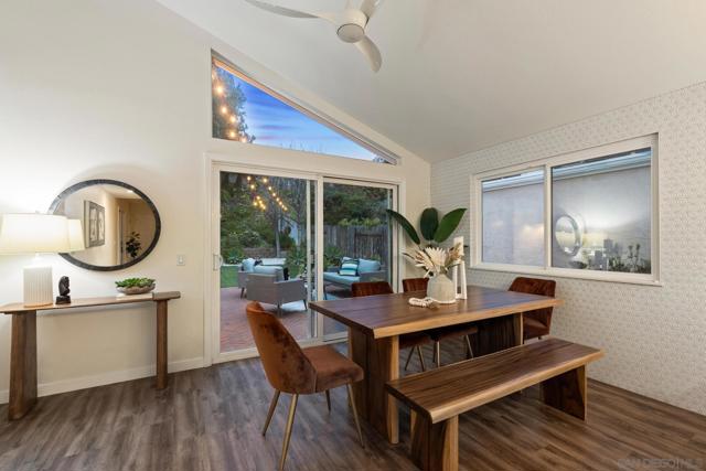 1736 Hill Top Lane, Encinitas CA: https://media.crmls.org/mediaz/3a4c5b75-cdda-4ae2-ac71-2bb805bc00aa.jpg