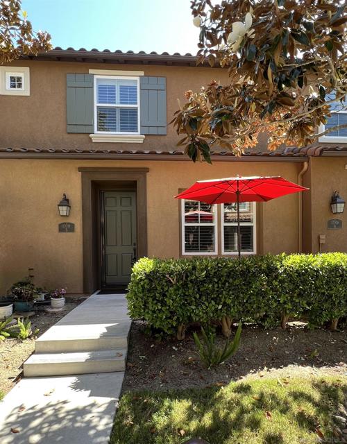 17019 Camino Marcilla, San Diego CA: https://media.crmls.org/mediaz/3a4dddef-9ed2-4713-b95f-eb5808dbb665.jpg