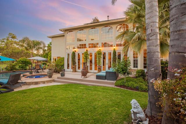 290 Bonnie Lane, Hollister CA: https://media.crmls.org/mediaz/3a4e5ba2-4aad-4699-b2dc-201b871d36ac.jpg