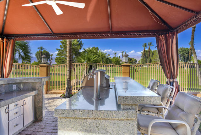 79100 Montego Bay Drive, Bermuda Dunes CA: https://media.crmls.org/mediaz/3a5032a6-3aac-4cfd-b3ca-627a71236c0a.jpg