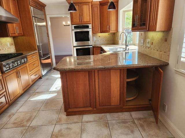 249 Purple Glen Drive, San Jose CA: https://media.crmls.org/mediaz/3a506560-738a-4be3-b8d2-eb6a6f086b55.jpg