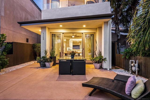 1122 Oliver Ave, San Diego CA: https://media.crmls.org/mediaz/3a511255-78d6-4b28-a170-13e0328c0905.jpg