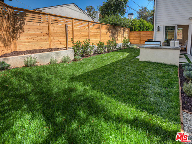 Drew Fenton | 744 Almar Avenue Pacific Palisades CA | MLS: 7446010 Drew Fenton | 744 Almar Avenue Pacific Palisades CA | MLS: 7446010