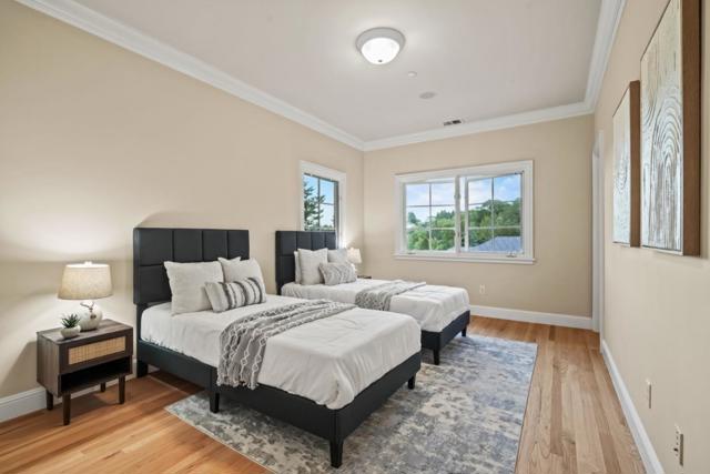 2855 Churchill Drive, Hillsborough CA: https://media.crmls.org/mediaz/3a51ddbd-205b-4a73-a187-678fb9bf19c4.jpg