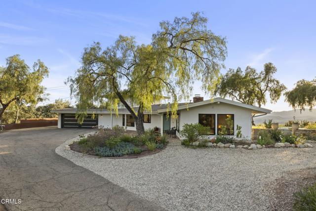 1417 Foothill Road, Ojai CA: https://media.crmls.org/mediaz/3a5603a7-91c5-4d7e-ba2c-b04ffba3b8da.jpg
