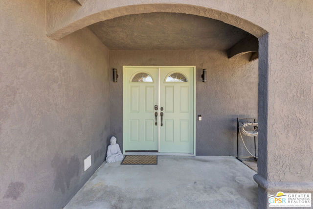 67795 Medano Road, Cathedral City CA: https://media.crmls.org/mediaz/3a564a26-e74d-41f7-87b6-77242703525d.jpg