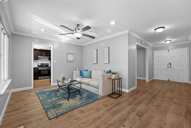 5095 Nottingham Ct, Newark CA: https://media.crmls.org/mediaz/3a574e21-ce1a-4630-ad49-6e317f20b5e5.jpg