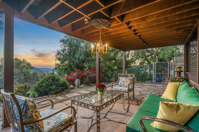 Detail Gallery Image 24 of 73 For 5036 Litchfield Rd, San Diego,  CA 92116 - 3 Beds | 2 Baths