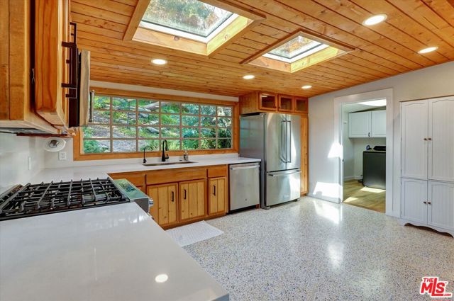 19643 Valley View Dr photo 12