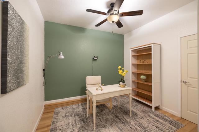 917 Talaria Ct, Oakley CA: https://media.crmls.org/mediaz/3a585fe6-ce96-454c-9c75-33d94be818db.jpg