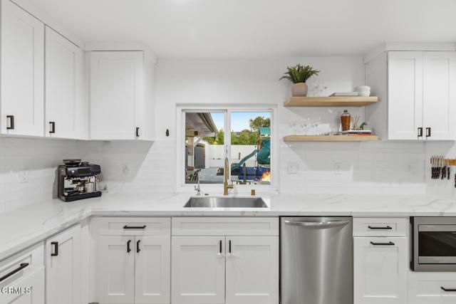 Detail Gallery Image 7 of 24 For 1594 Kirk Ave, Thousand Oaks,  CA 91360 - 4 Beds | 2 Baths